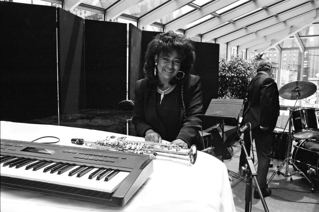 Sylvia Robinson: The Harlem Visionary Who Built Hip-Hop's Foundation