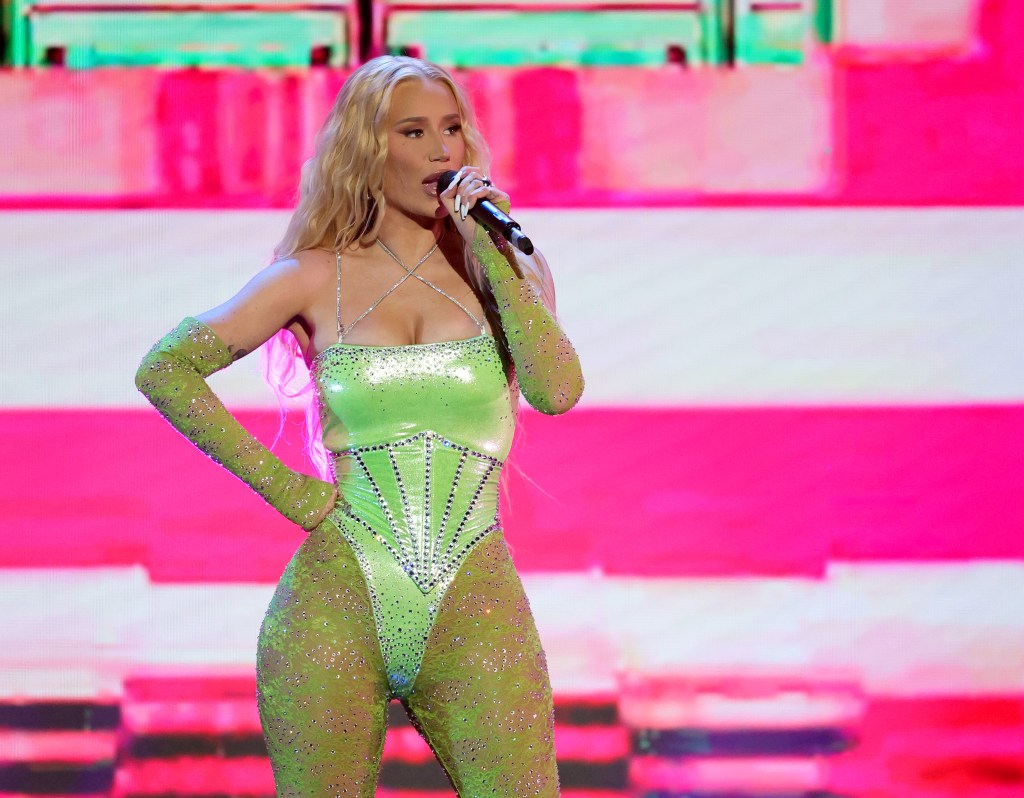 Iggy Azalea Says Kanye Planned ‘Donda’ Adult Film Company