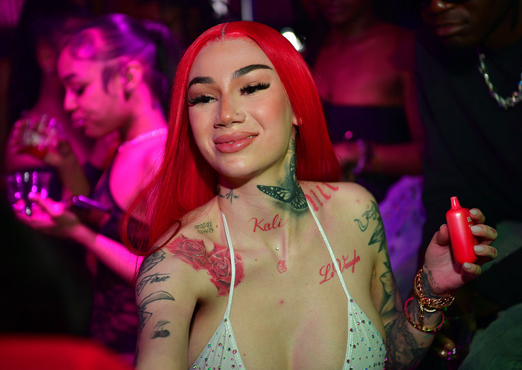 Bhad Bhabie Laughs Off Death Threat