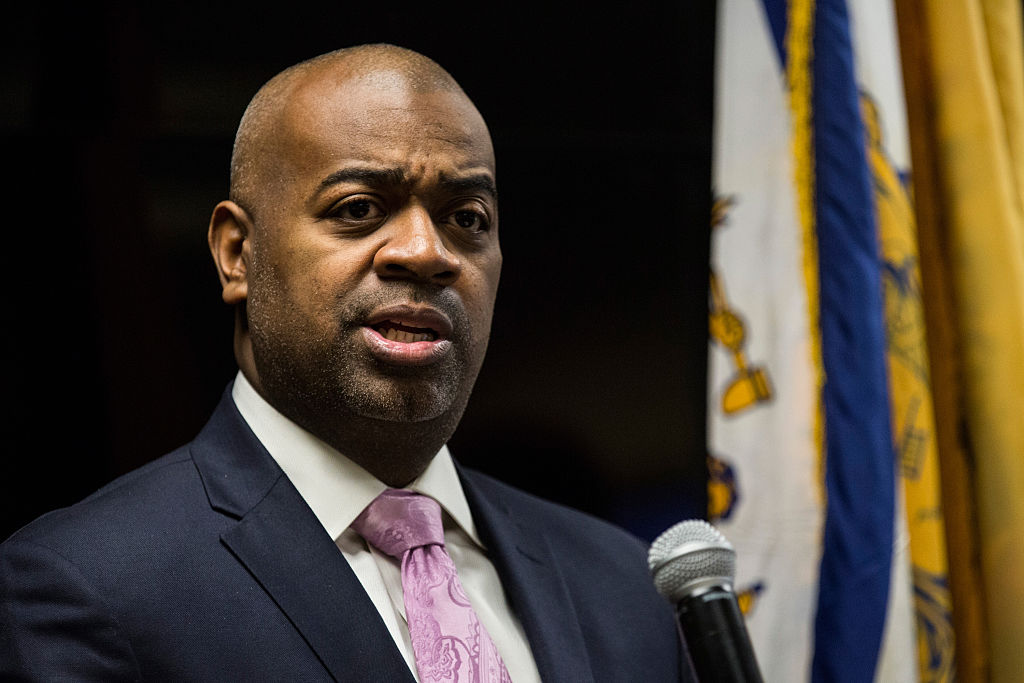 Ras Baraka Released After Being Arrest During Visit To NJ ICE Facility