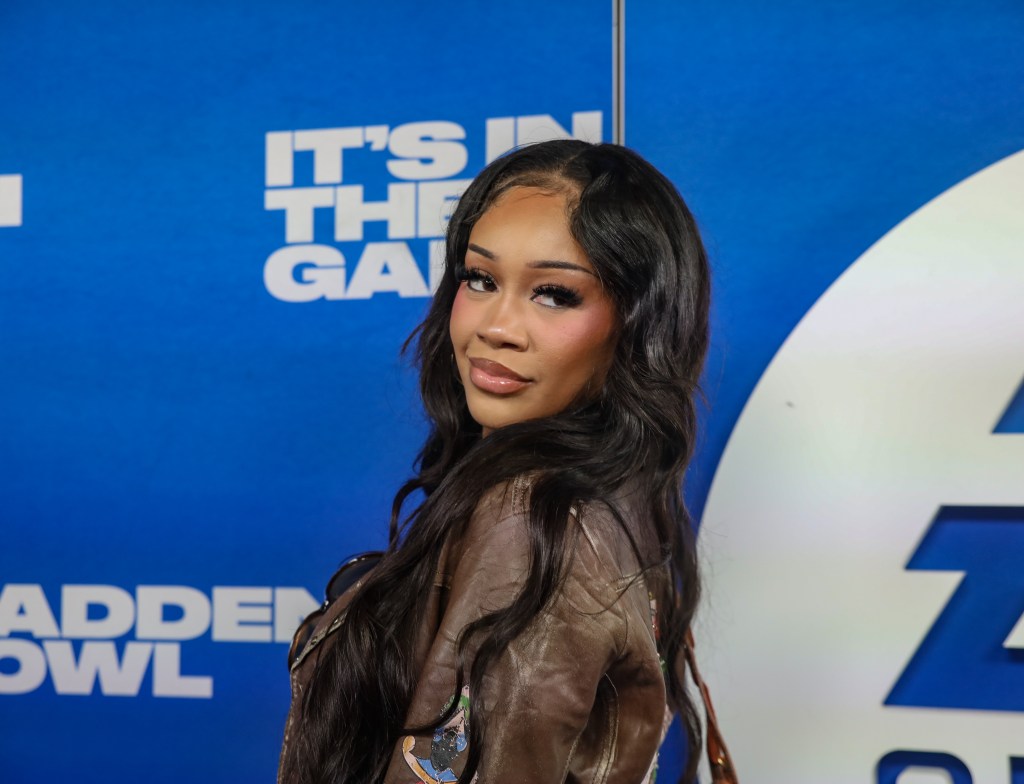 Saweetie Teases New Song “Boffum” Ahead Of Australia Tour