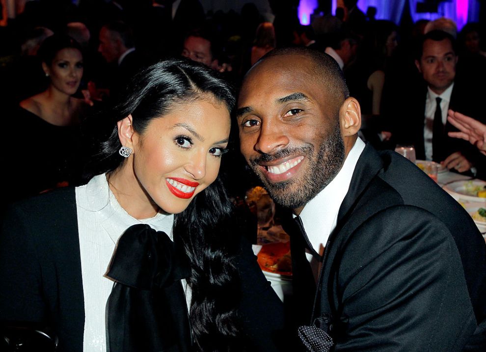 NBA player Kobe Bryant (R) and Vanessa Bryant attend EIF Womens Cancer Research Funds 16th Annual An Unforgettable Evening presented by Saks Fifth Avenue at the Beverly Wilshire Four Seasons Hotel on May 2, 2013 in Beverly Hills, California.