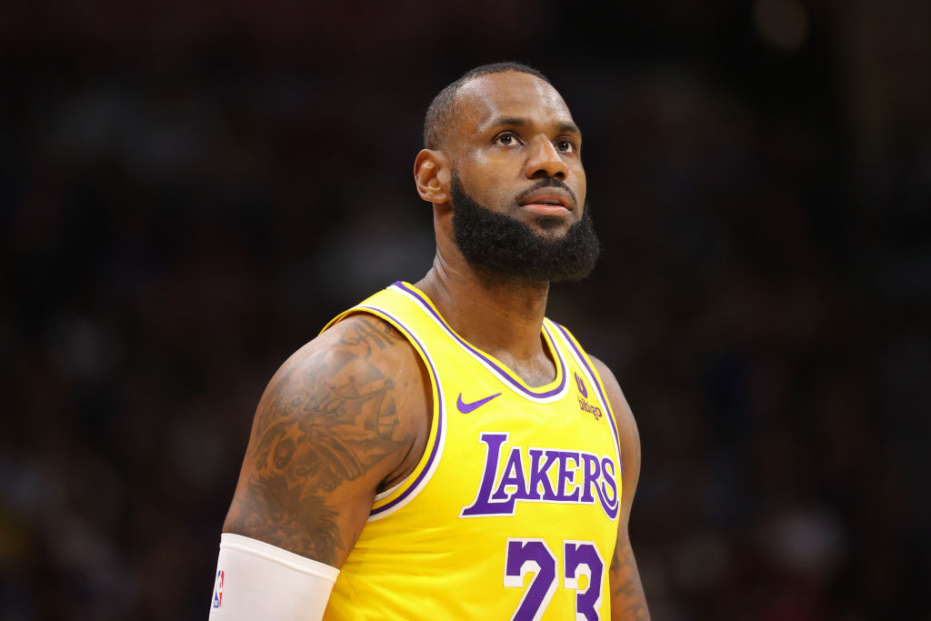 Lakers Fan Files Claim Against LeBron James, Accuses Him Of Fraud
