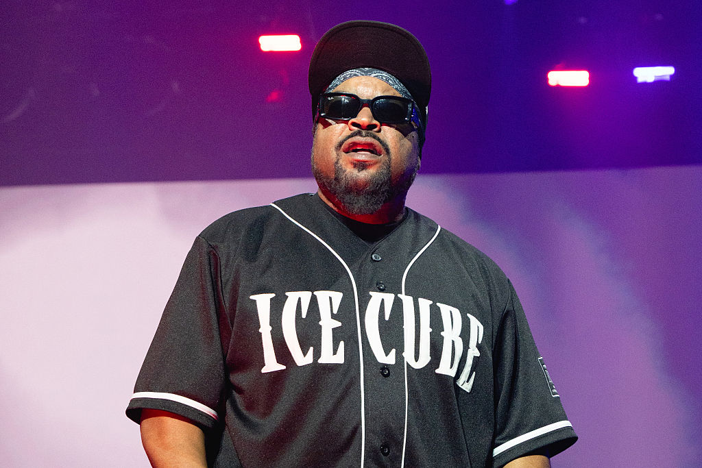 Ice Cube Female Rapper Ice Cube Hates Rappers Who Make Crowd Rap Lyrics At Shows