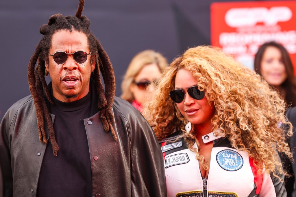 Beyoncé Praises Lewis Hamilton After Their Vegas Grand Prix Meet Up