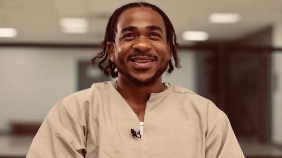 Max B Tells Method Man He’s Looking for Work at the Jets Game