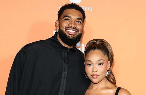 New York Knicks’ Karl-Anthony Towns & Jordyn Woods Engaged