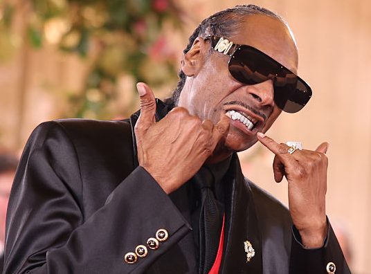 Snoop Dogg’s 83rd Golden Globes’ Nominee Presentation Draws Ovation & Censors