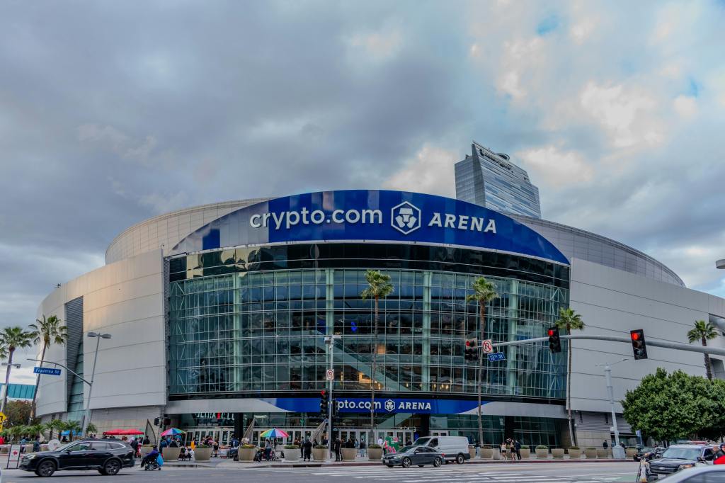Lisa Leslie Honored With Statue Outside of Crypto Arena