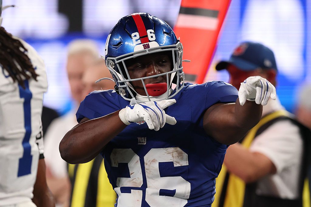 New York Giants Stun Dallas Cowboys In Season Opener